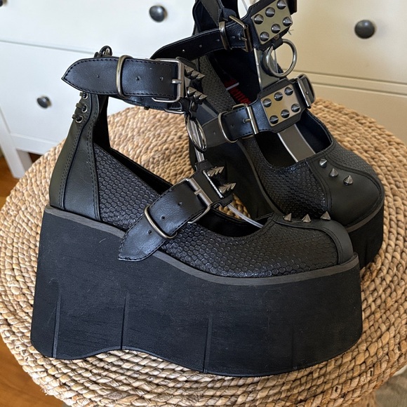Demonia Kera 12 Double Strap Mary Jane Platform 7/7.5 - Picture 8 of 16